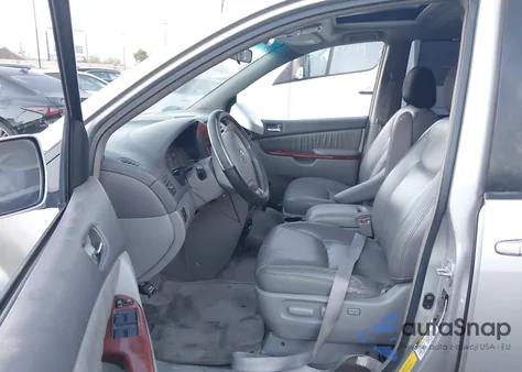 2005 Toyota Sienna Xle/Xle Limited z USA, uszkodzony, nr VIN 5TDZA22C85S258746